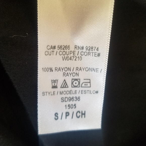 Splendid Sleeveless Black Dress - Picture 4 of 5